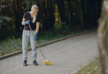 Boka hemstädning i Stockholm med ett klick. Flexibelt, prisvärt och pålitligt.